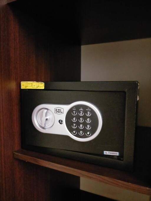 كراكوفيا Batorego Cosy Apartment المظهر الخارجي الصورة
